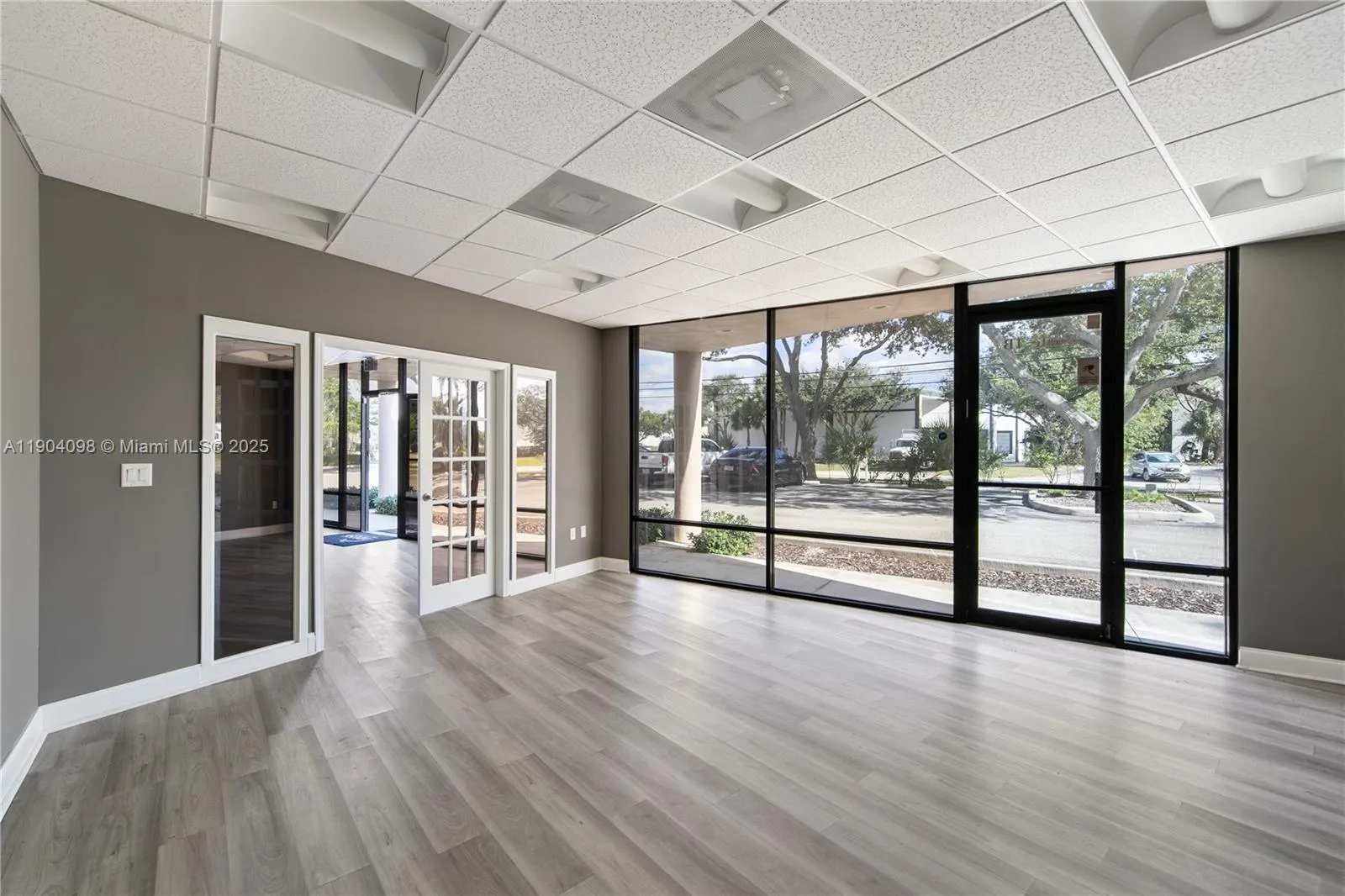 6451 E Rogers Cir, Boca Raton FL 33487