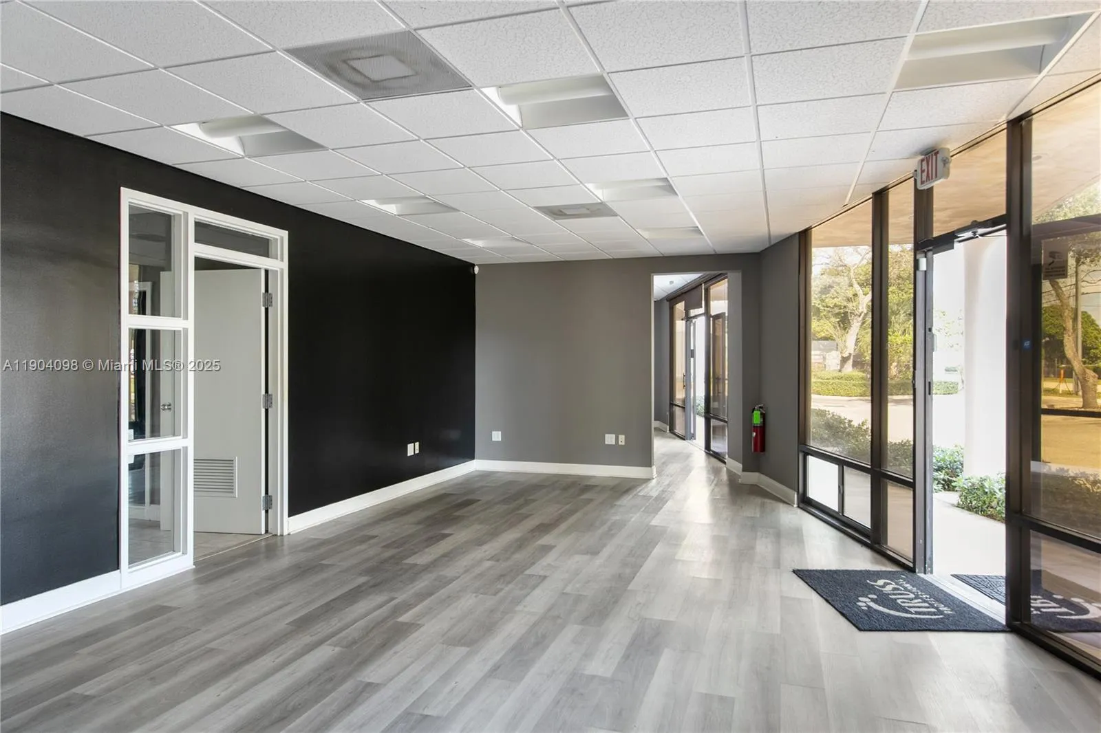 6451 E Rogers Cir, Boca Raton FL 33487