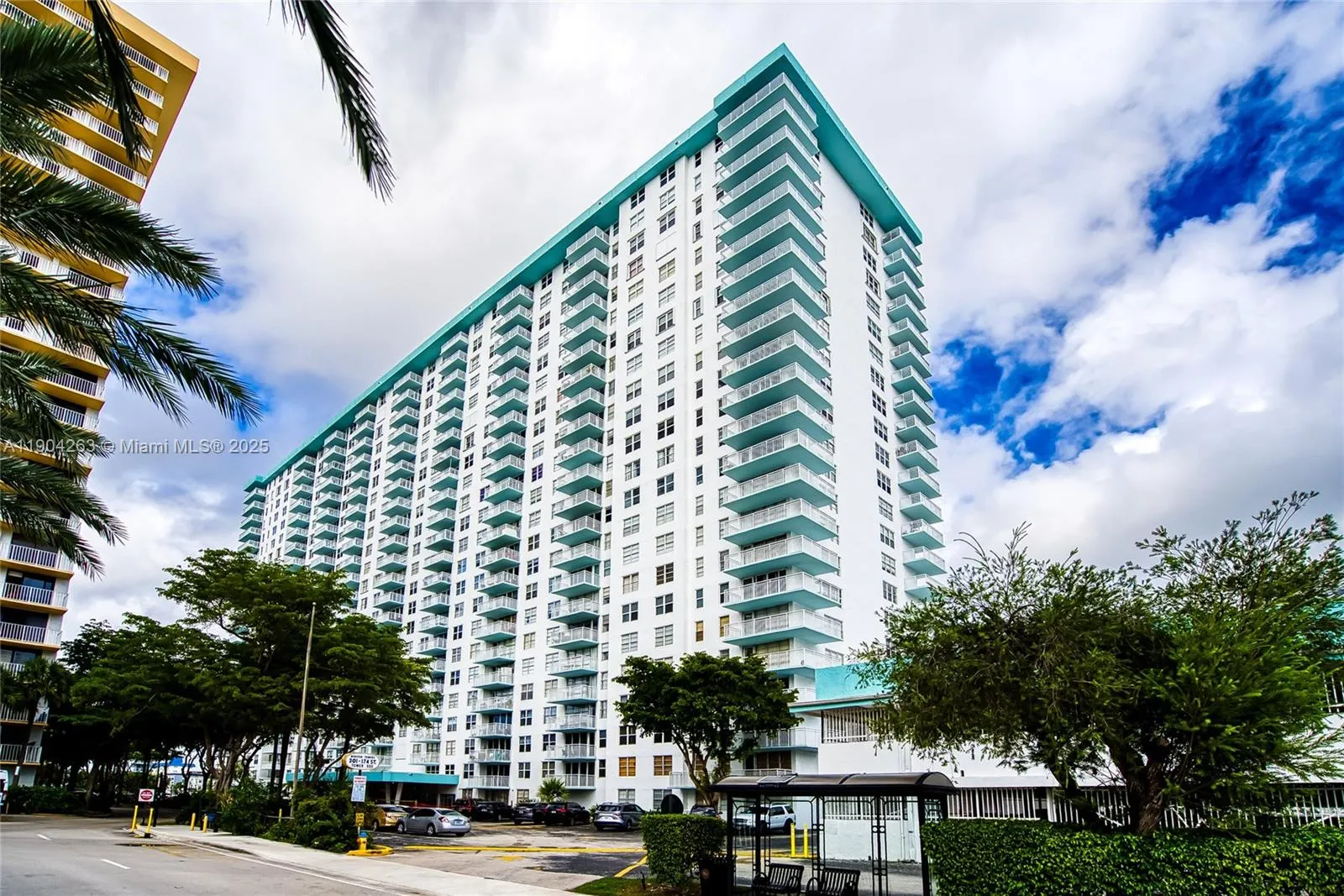 301 174th St # 2208, Sunny Isles Beach FL 33160