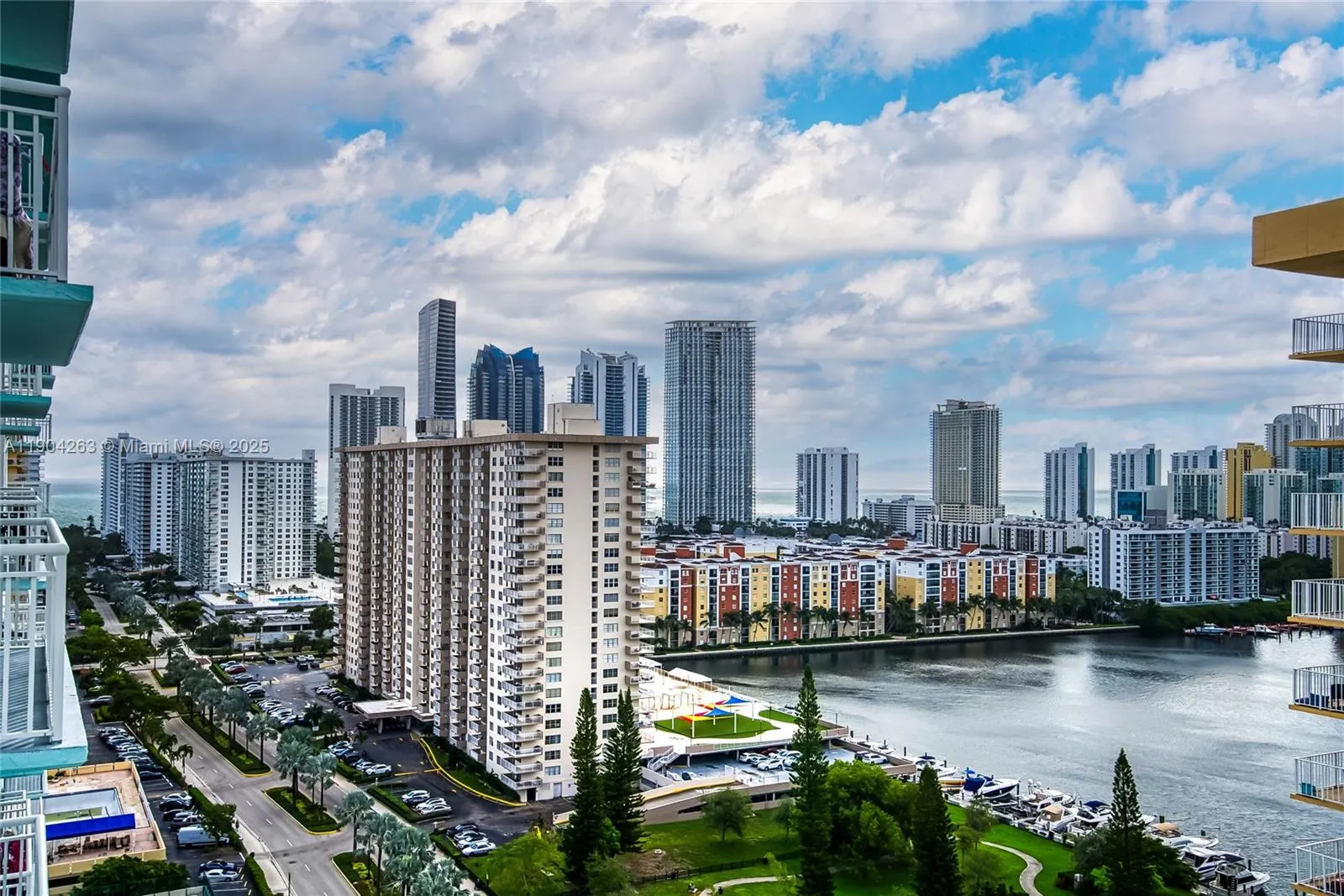 301 174th St # 2208, Sunny Isles Beach FL 33160