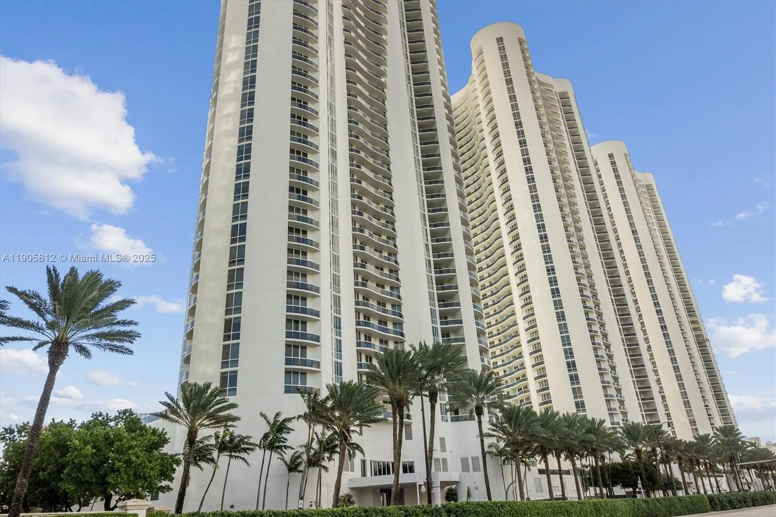 15811 Collins Ave # 3405, Sunny Isles Beach FL 33160