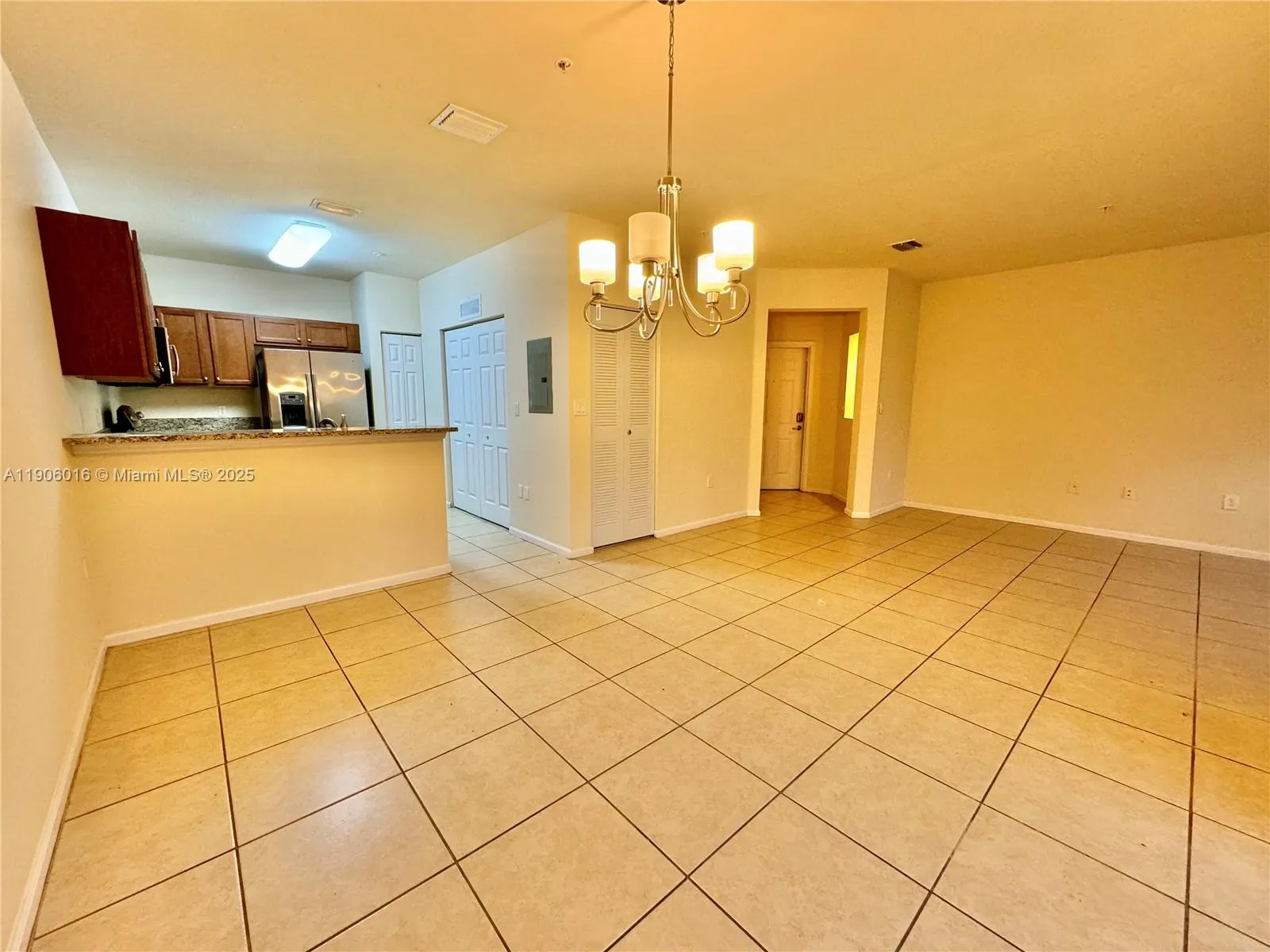 2 bedroom 2 bath for sale at 8650 NW 97th Ave # 204, Doral FL 33178