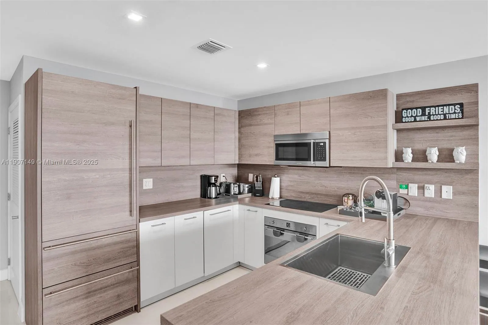 400 Sunny Isles Blvd # 2021, Sunny Isles Beach FL 33160