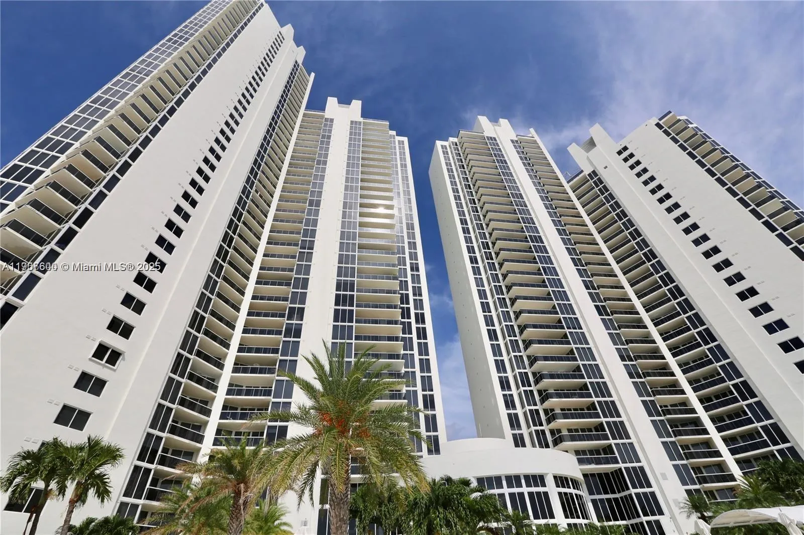 19111 Collins Ave # 607, Sunny Isles Beach FL 33160