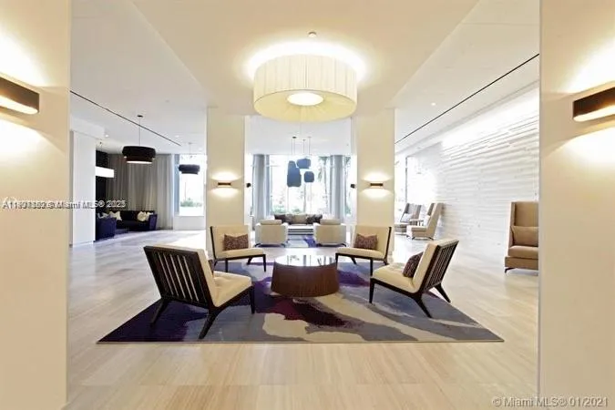 100 Bayview Dr # 1230, Sunny Isles Beach FL 33160