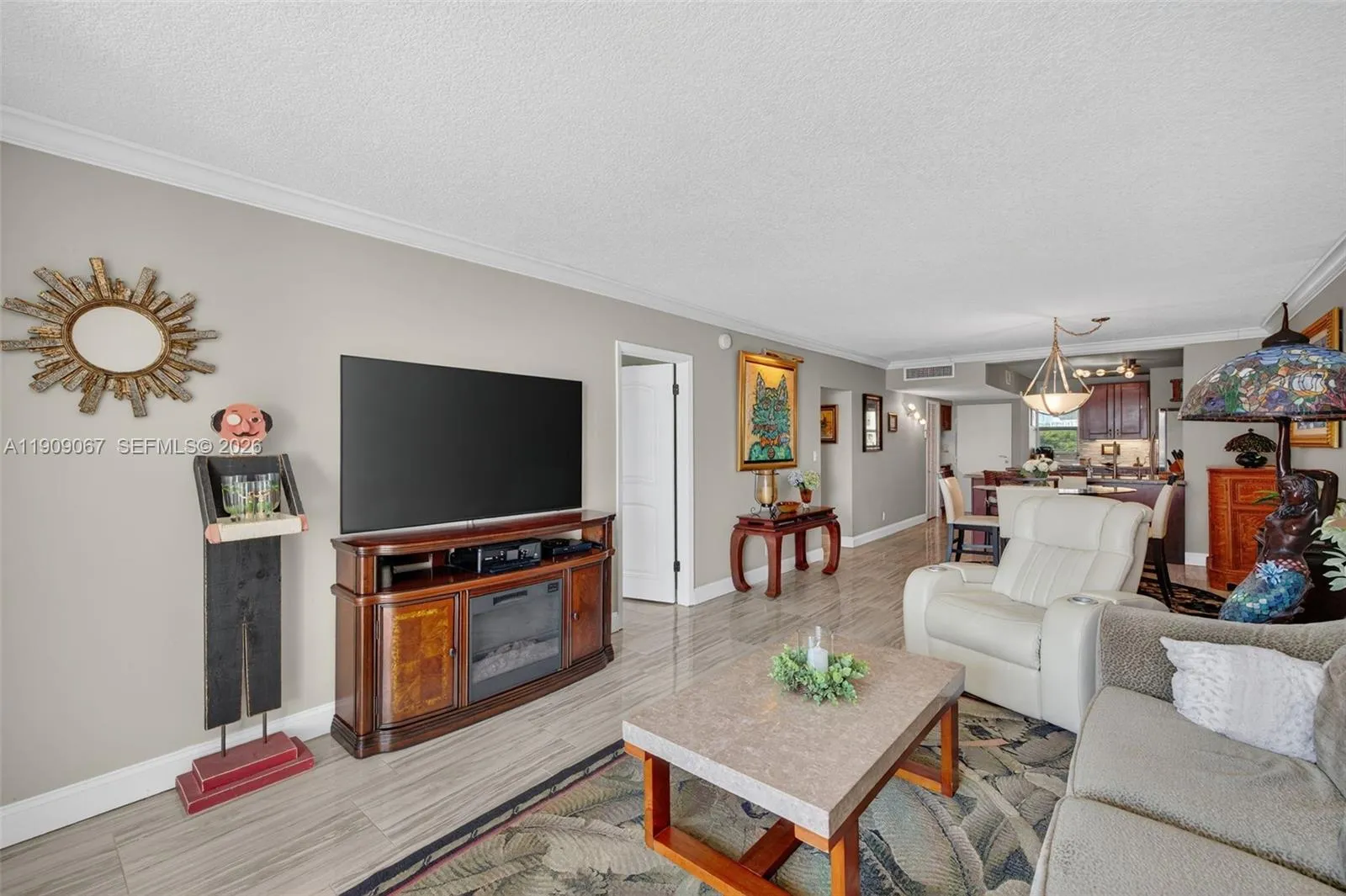 121 Golden Isles Dr # 205, Hallandale Beach FL 33009