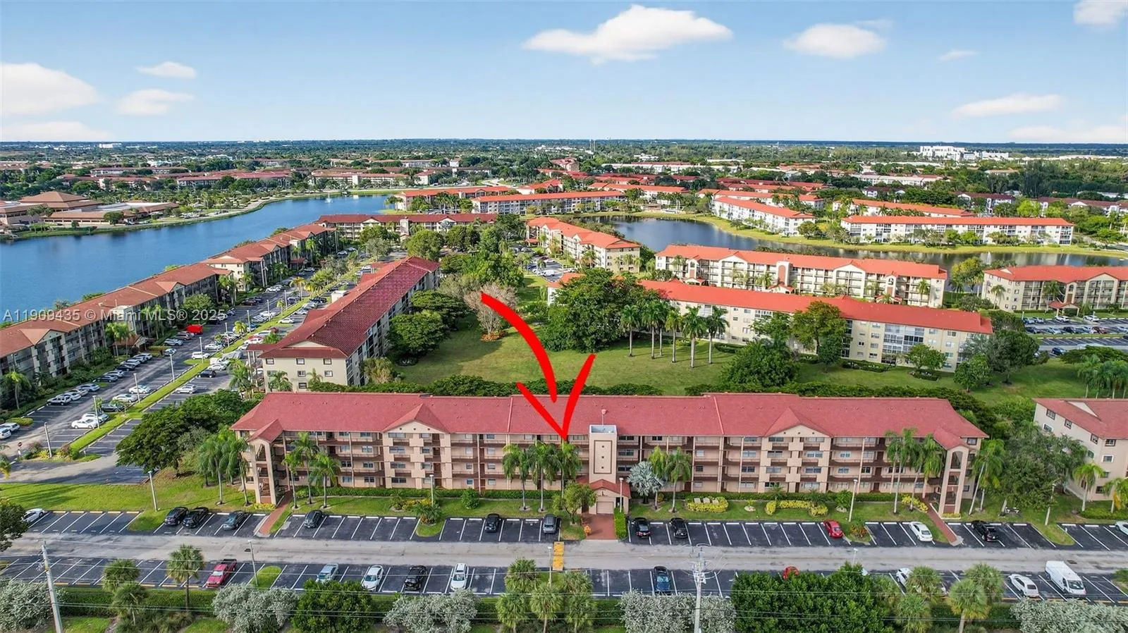1 bedroom 1 bath for sale at 13105 SW 16TH CT # 407L, Pembroke Pines FL 33027