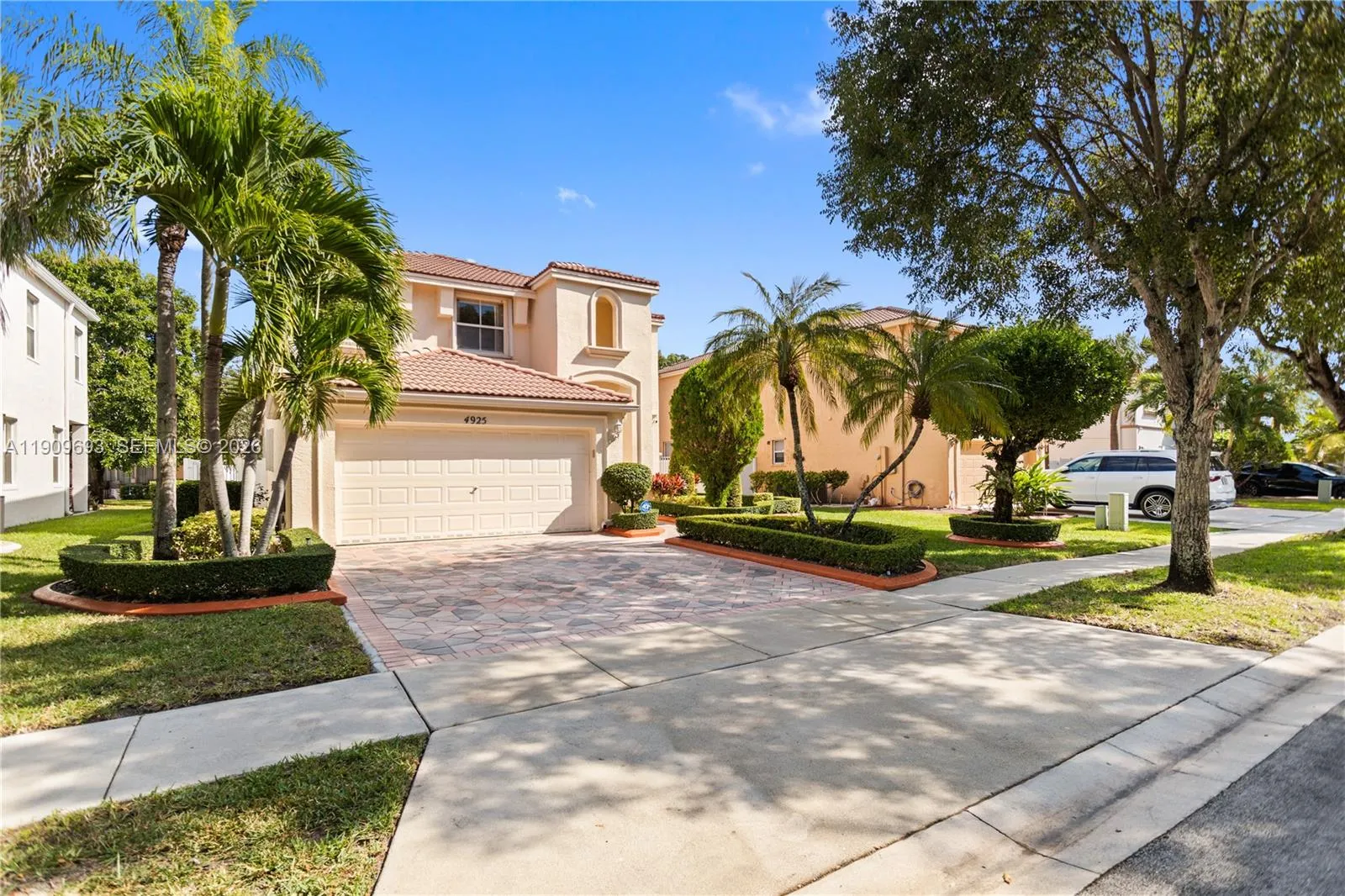 4925 SW 164th Ave, Miramar FL 33027