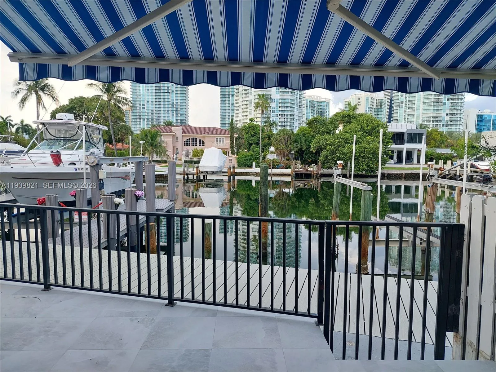 255 Poinciana Dr # 605, Sunny Isles Beach FL 33160