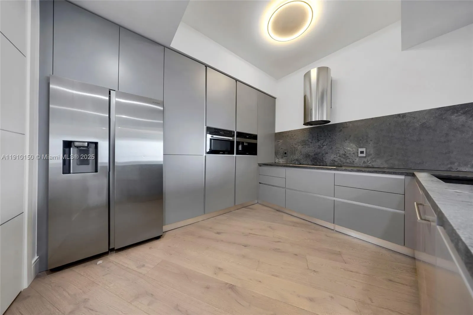 16001 SE Collins Ave # 707, Sunny Isles Beach FL 33160