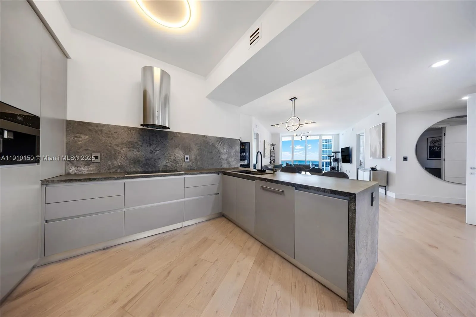 16001 SE Collins Ave # 707, Sunny Isles Beach FL 33160