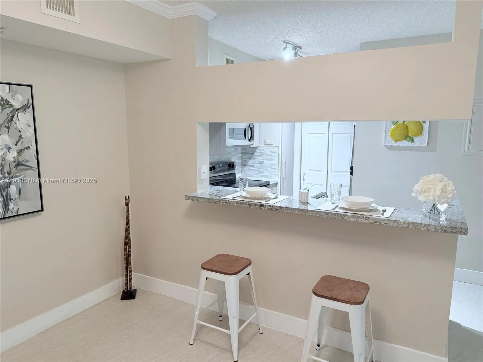 17150 N Bay Rd # 2102, Sunny Isles Beach FL 33160