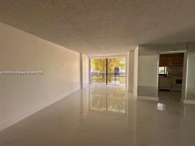 17021 N Bay Rd # 221, Sunny Isles Beach FL 33160