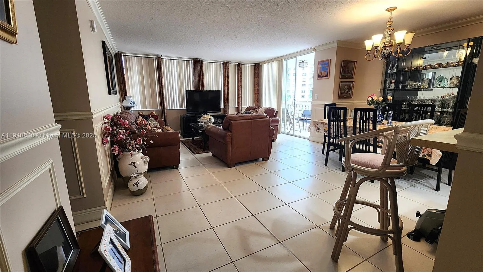 1825 S Ocean Dr # 209, Hallandale Beach FL 33009