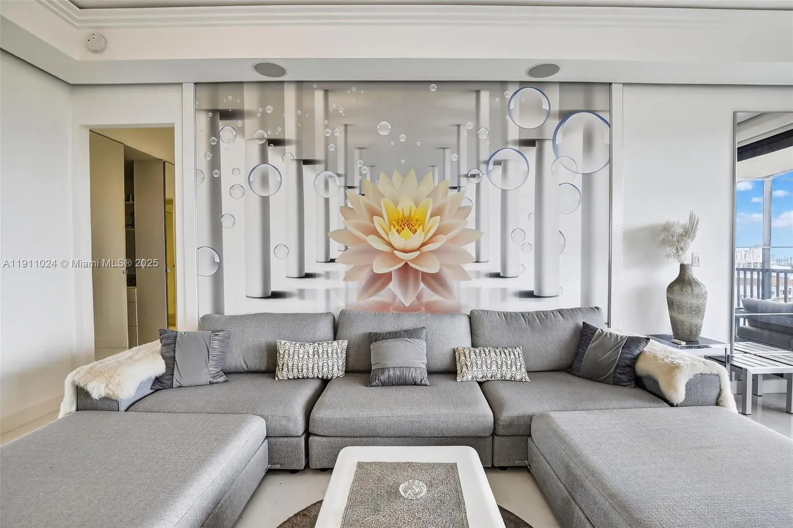 20335 W Country Club Dr, Aventura FL 33180