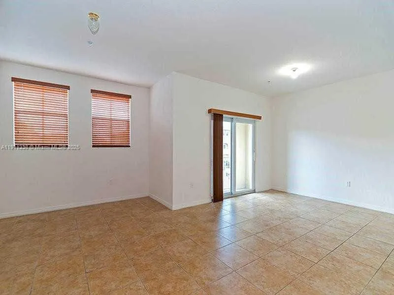 8833 NW 107th Ct # 205, Doral FL 33178