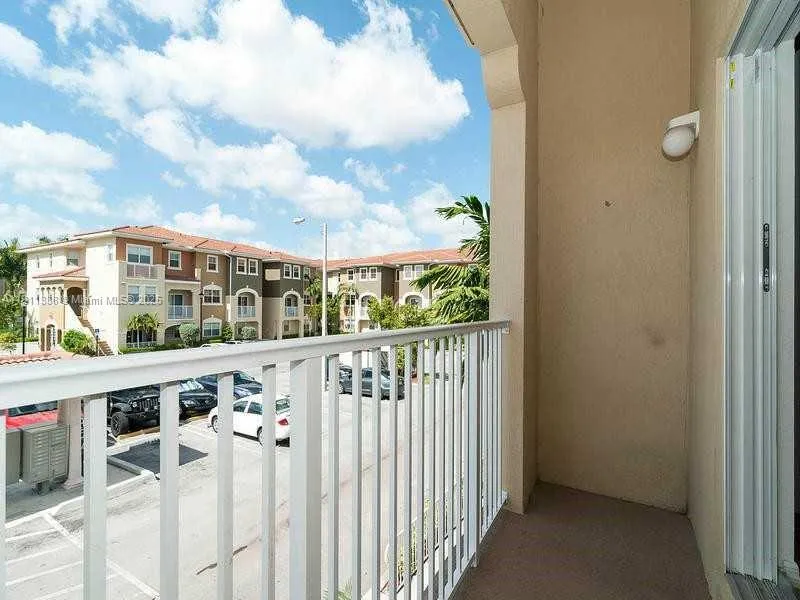 8833 NW 107th Ct # 205, Doral FL 33178