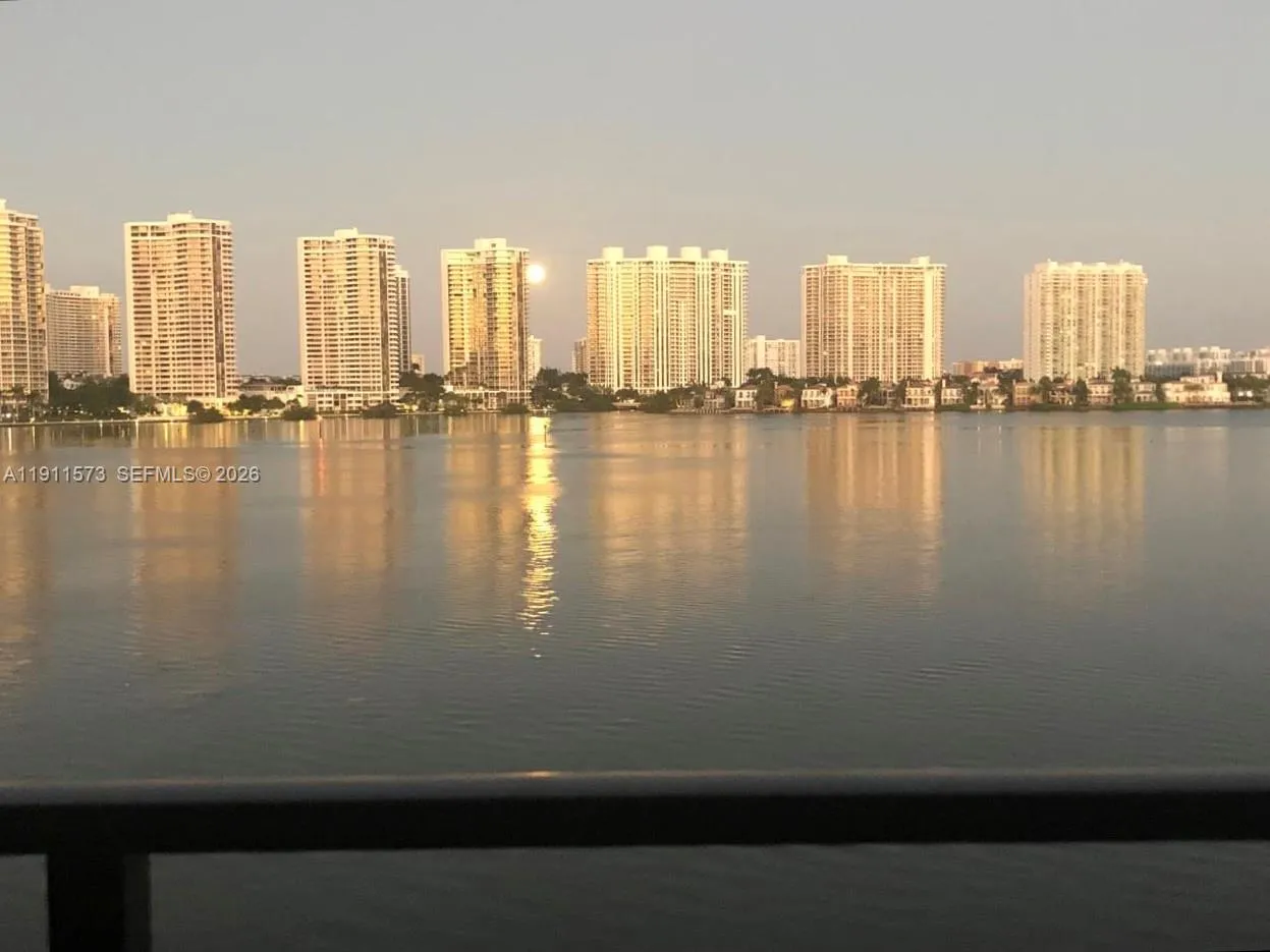 17720 N Bay Rd # 803, Sunny Isles Beach FL 33160