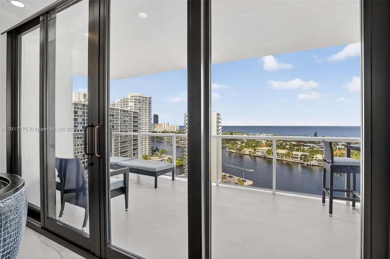 20281 E Country Club Dr # 1704, Aventura FL 33180