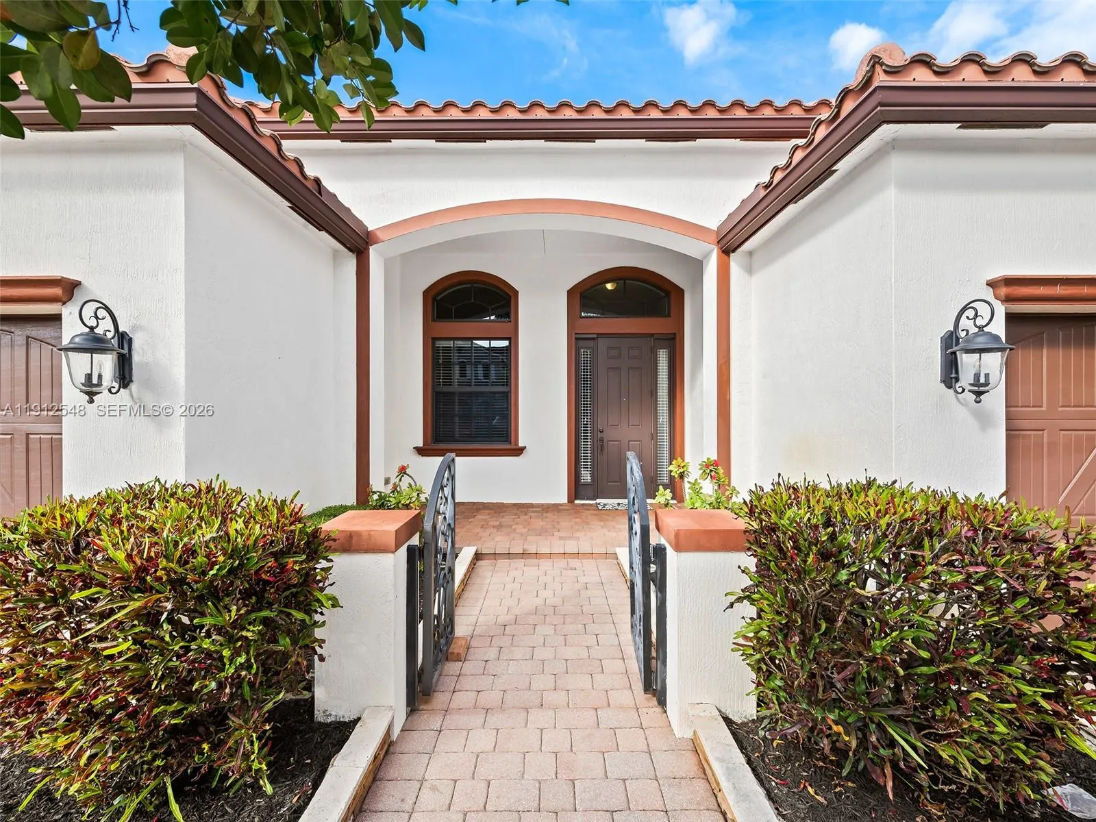 8771 NW 41st St, Cooper City FL 33024