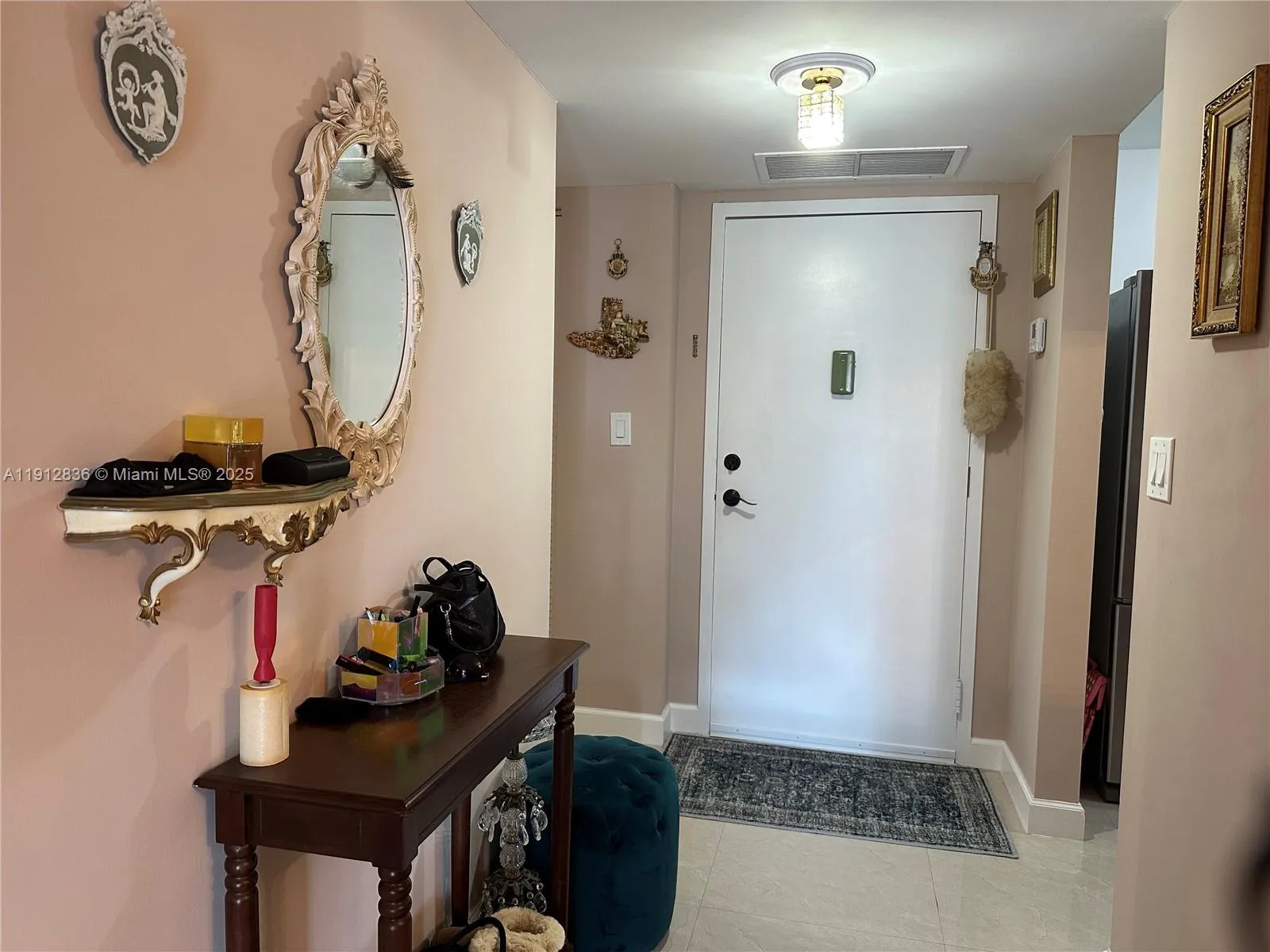 1 bedroom 2 bath for sale at 1865 S Ocean Dr # 6H, Hallandale Beach FL 33009