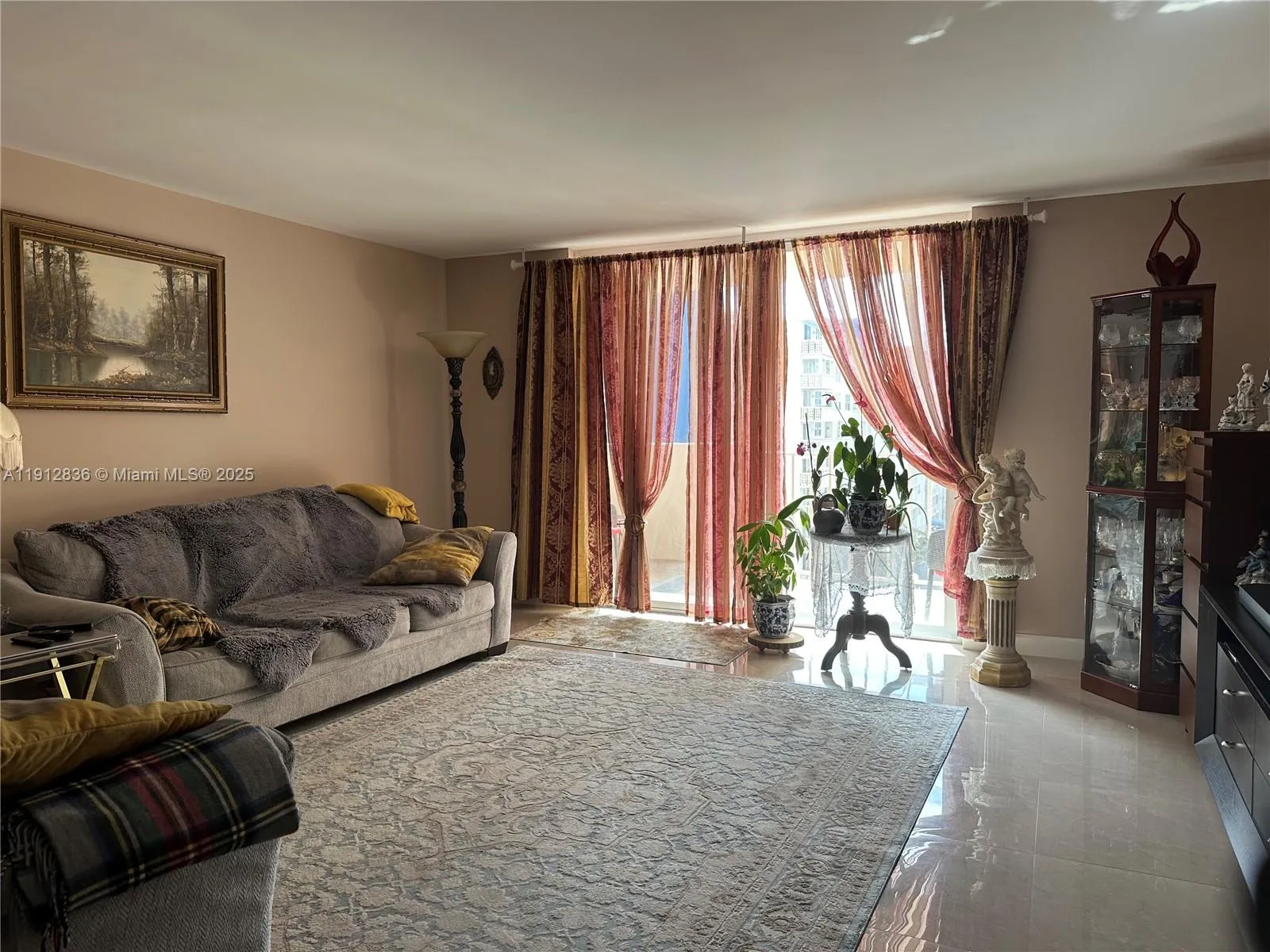 1865 S Ocean Dr # 6H, Hallandale Beach FL 33009