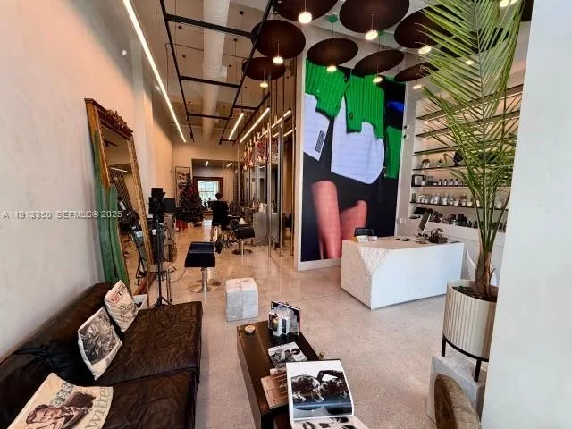 1800 Bay Rd Ste #101, Miami Beach FL 33139