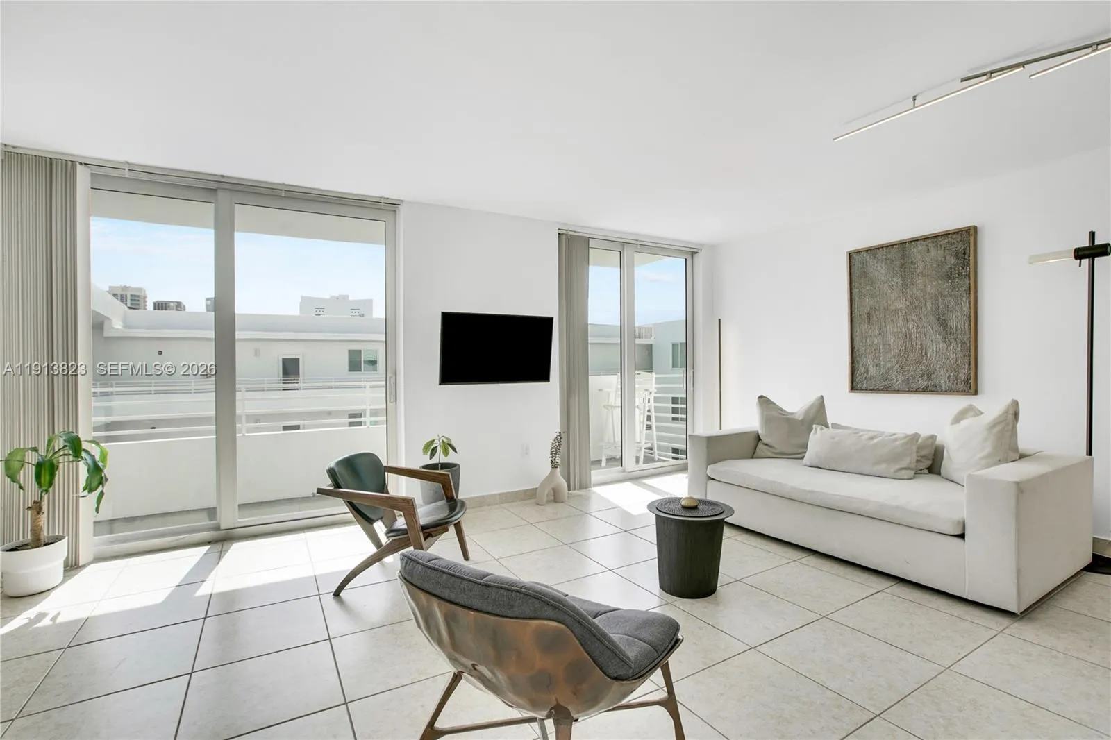 7800 Collins Ave # 502, Miami Beach FL 33141