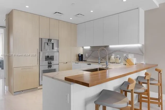 15701 Collins Ave # 3203, Sunny Isles Beach FL 33160