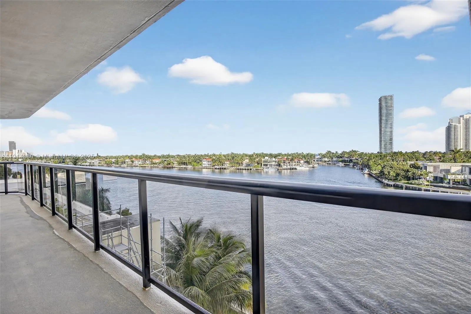 19667 Turnberry Way # 5J, Aventura FL 33180