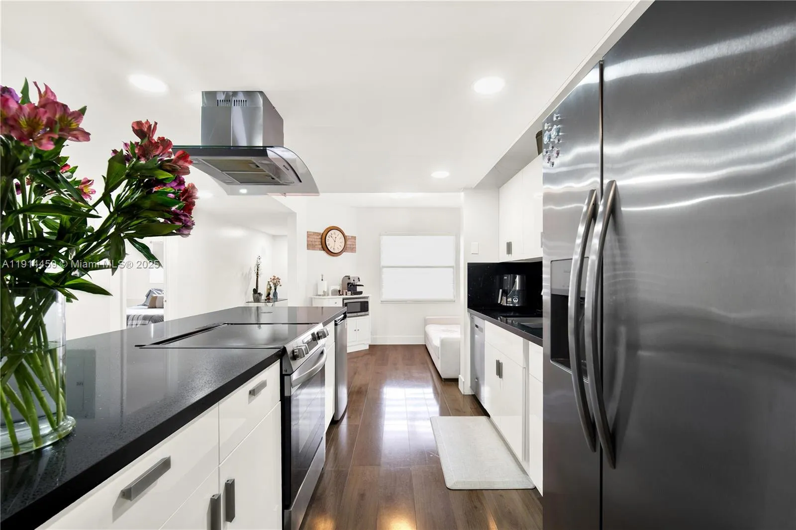 2 bedroom 2 bath for sale at 1100 SW 130th Ave # 112H, Pembroke Pines FL 33027