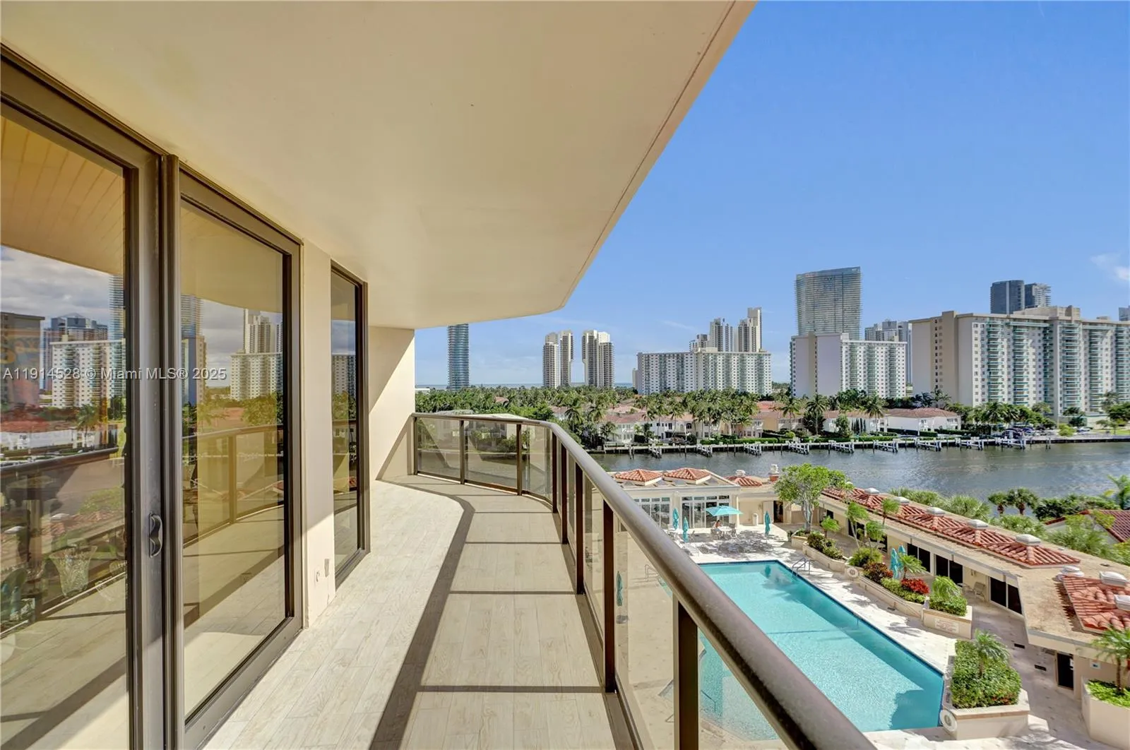 19667 Turnberry Way # 7B, Aventura FL 33180