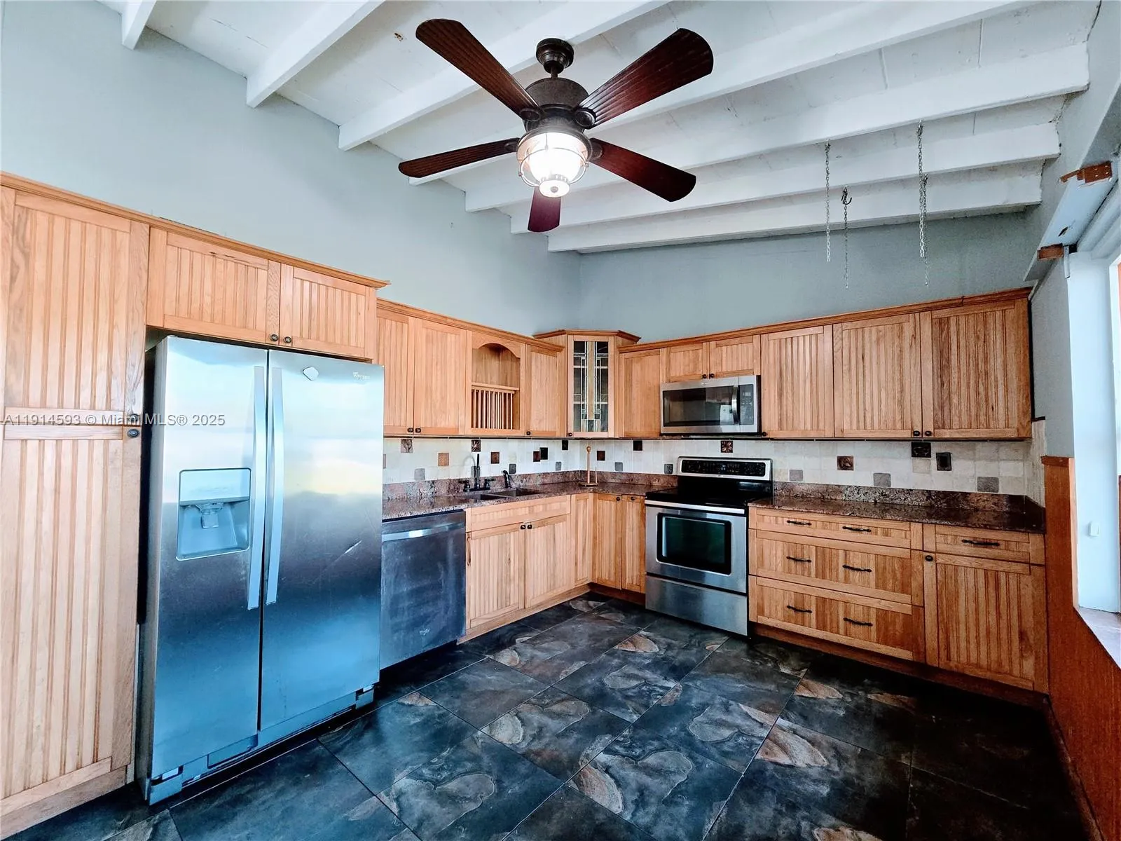 6208 SW 26th St, Miramar FL 33023