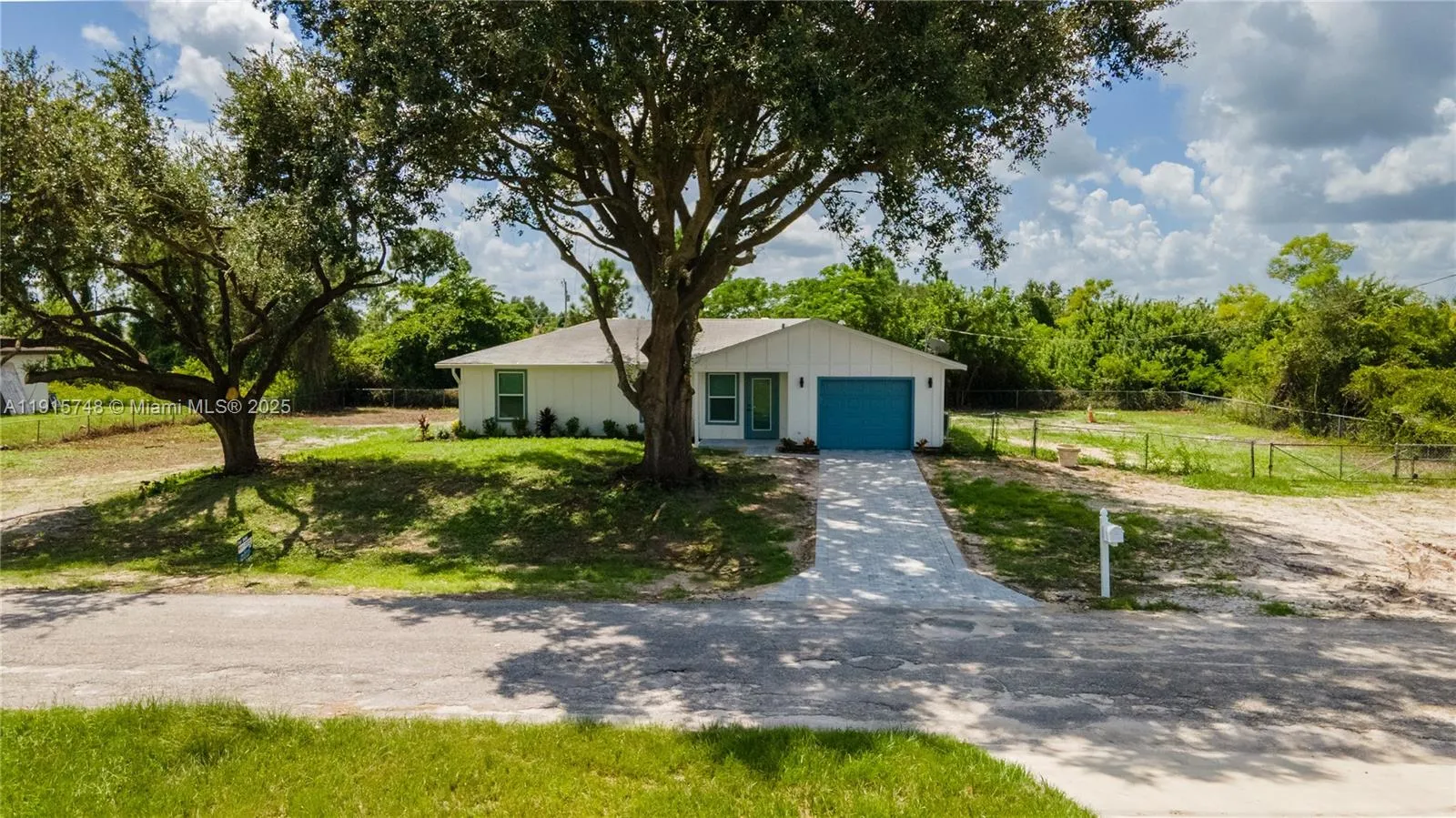 3 bedroom 2 bath for sale at 3317 17th St. SW, Lehigh Acres FL 33976