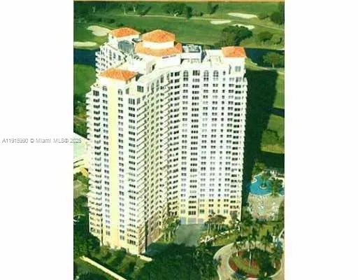 1 bedroom 1 bath for sale at 19501 W Country Club Dr # 06, Aventura FL 33180