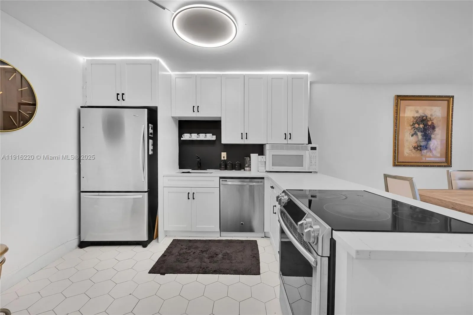 400 Leslie Dr # 605, Hallandale Beach FL 33009