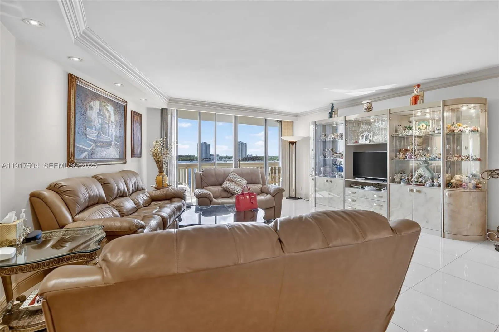 1000 Island Blvd # 602, Aventura FL 33160