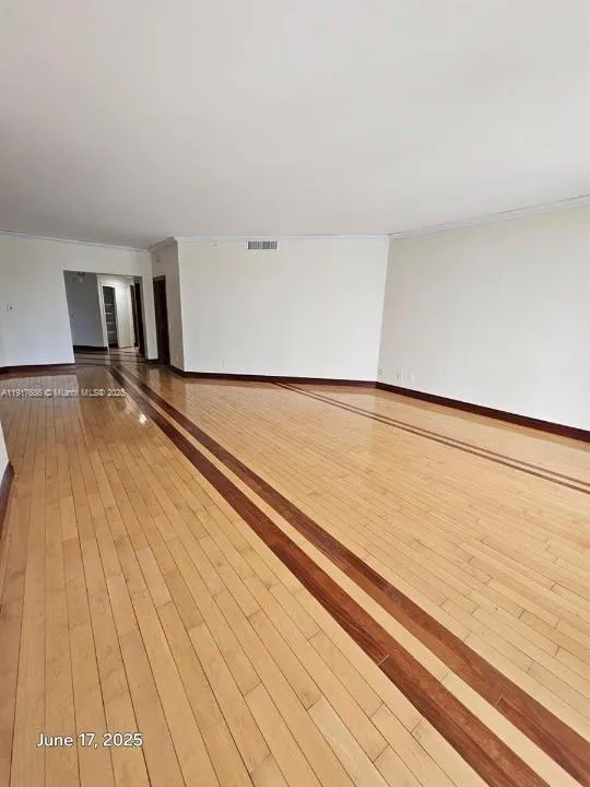 21050 Point Pl # 501, Aventura FL 33180