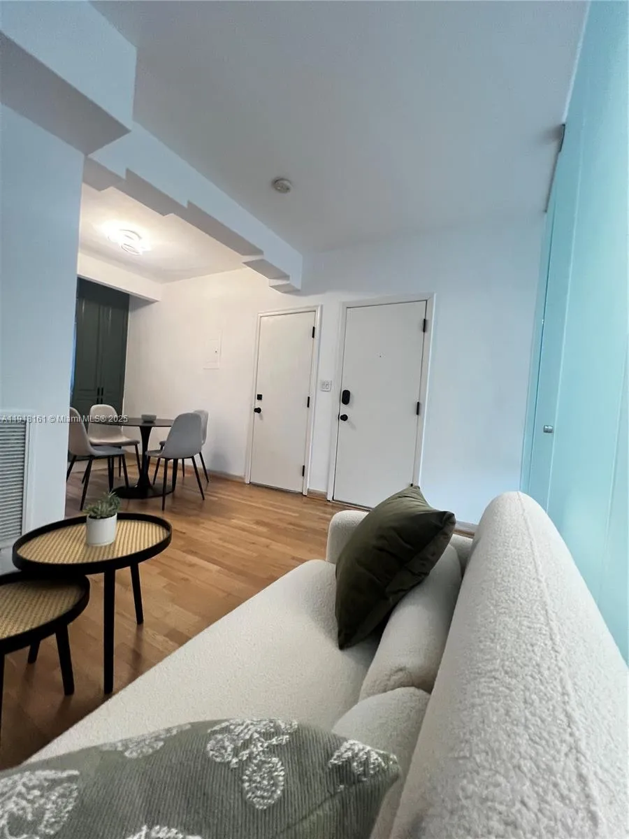 1520 Euclid Ave # 8, Miami Beach FL 33139