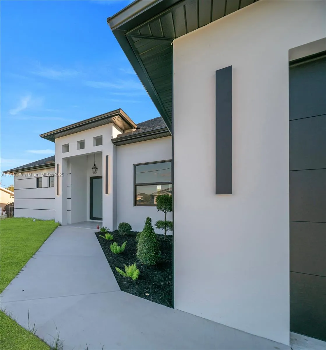 3 bedroom 2 bath for sale at 3105 28TH ST SW, Lehigh Acres FL 33976