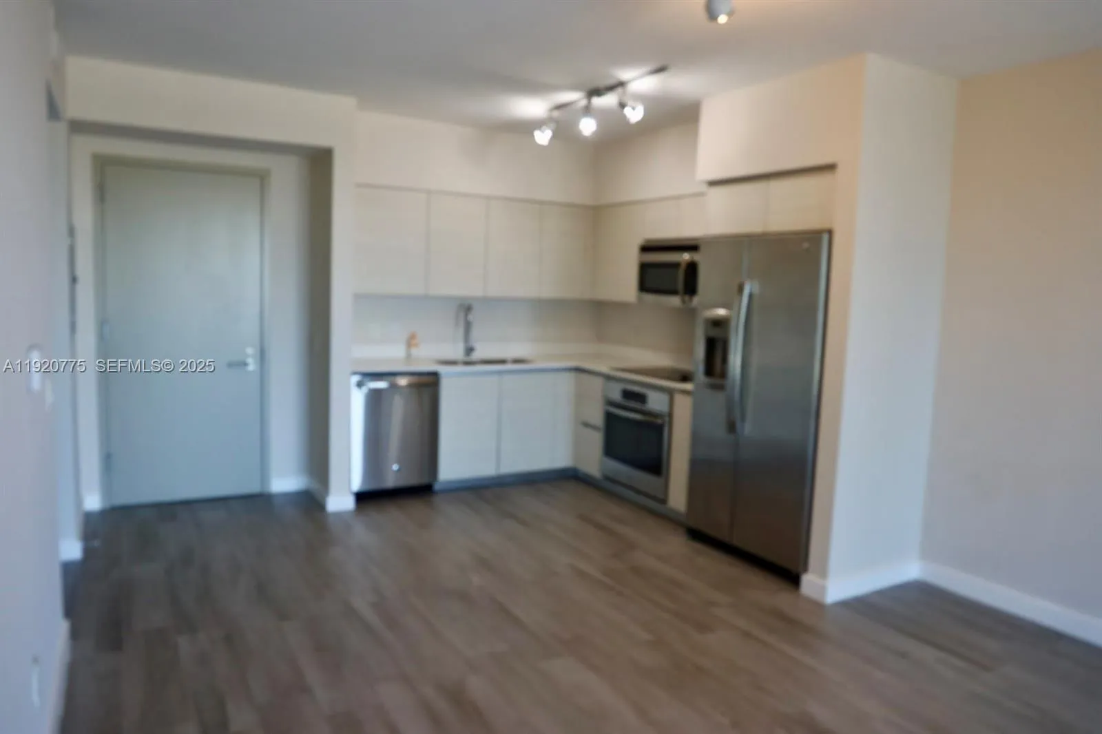 4250 Biscayne Blvd # 804, Miami FL 33137