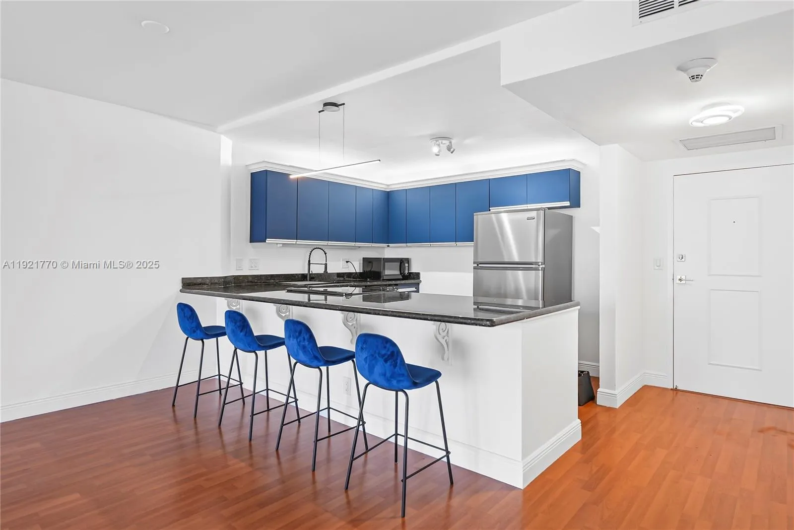 2500 Parkview Dr # 1503, Hallandale Beach FL 33009