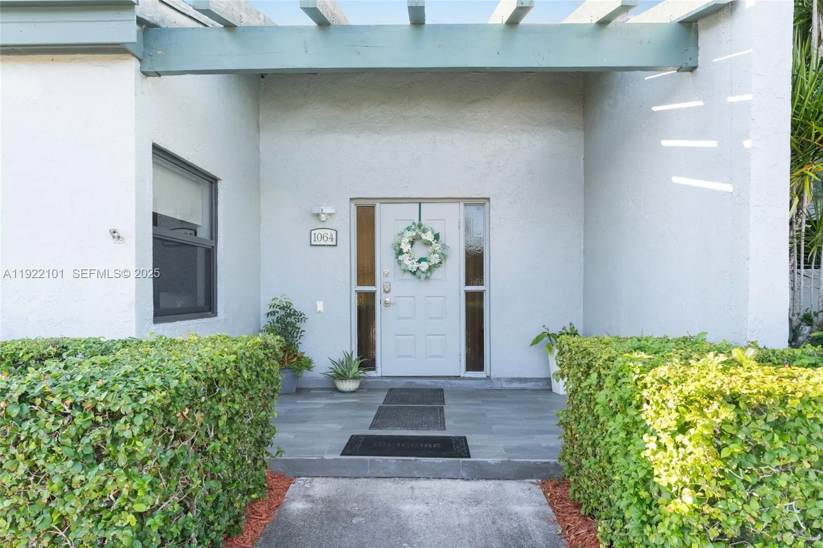 3 bedroom 2 bath for sale at 1064 NW 97th Ave # 219, Pembroke Pines FL 33024