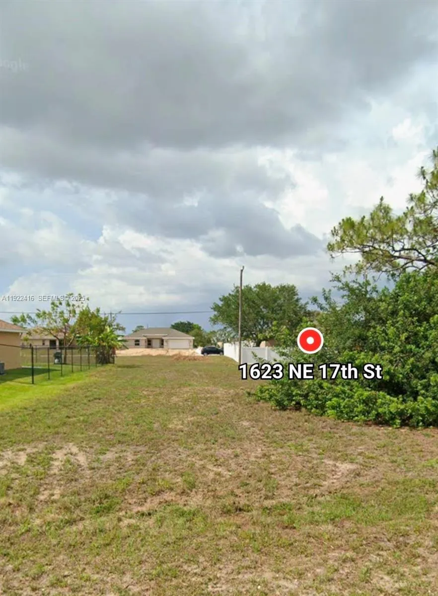for sale at 1623 NE 17th ST, Cape Coral FL 33909