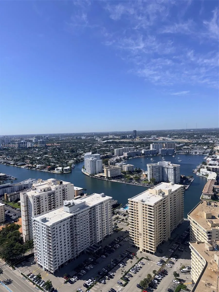 1800 S Ocean Dr, Hallandale Beach FL 33009