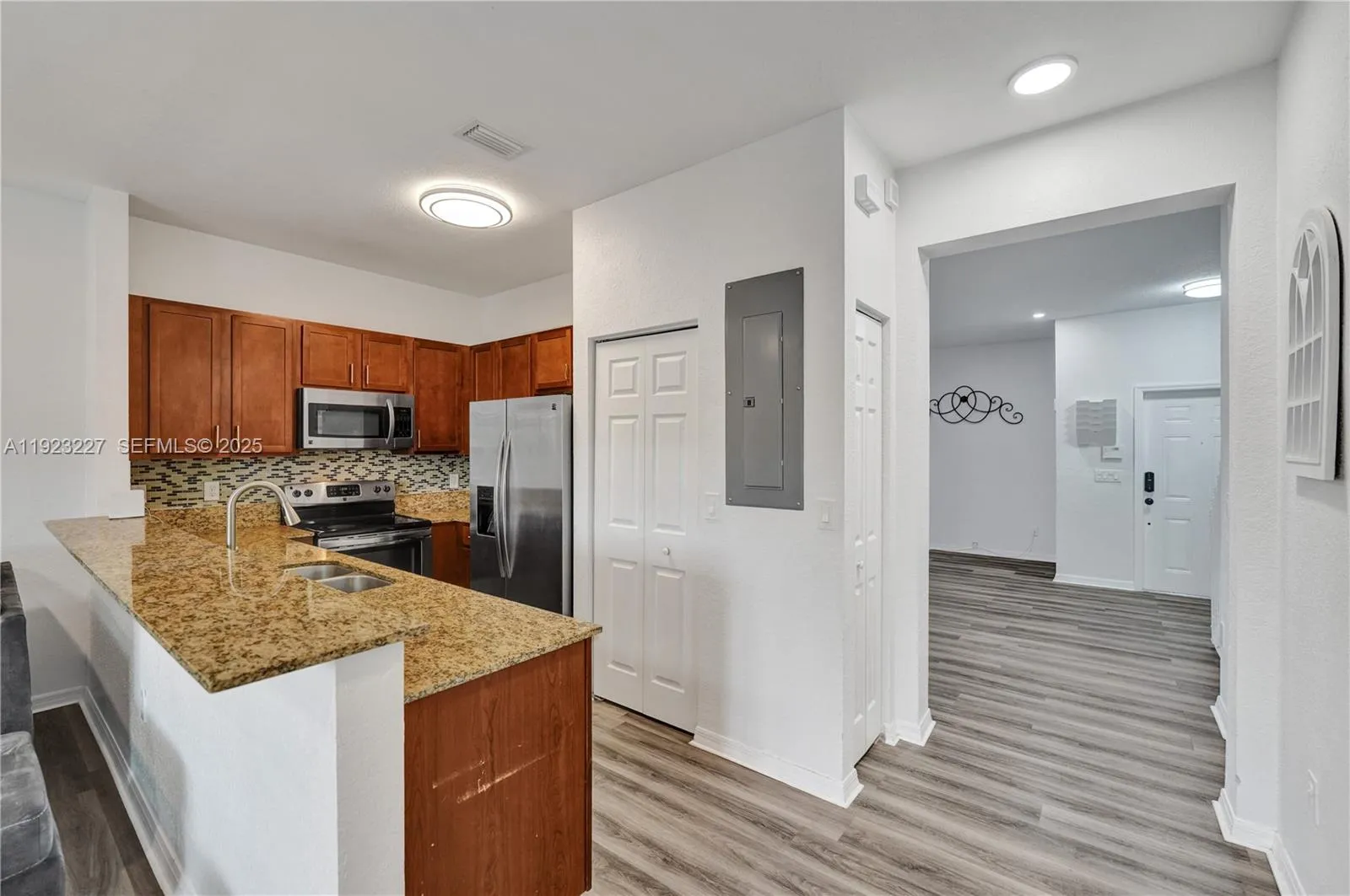 8993 SW 17th Ct, Miramar FL 33025