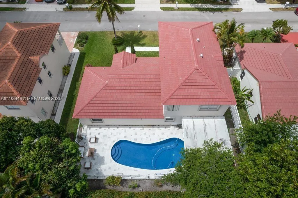 3080 Carysfort Ln, Margate FL 33063