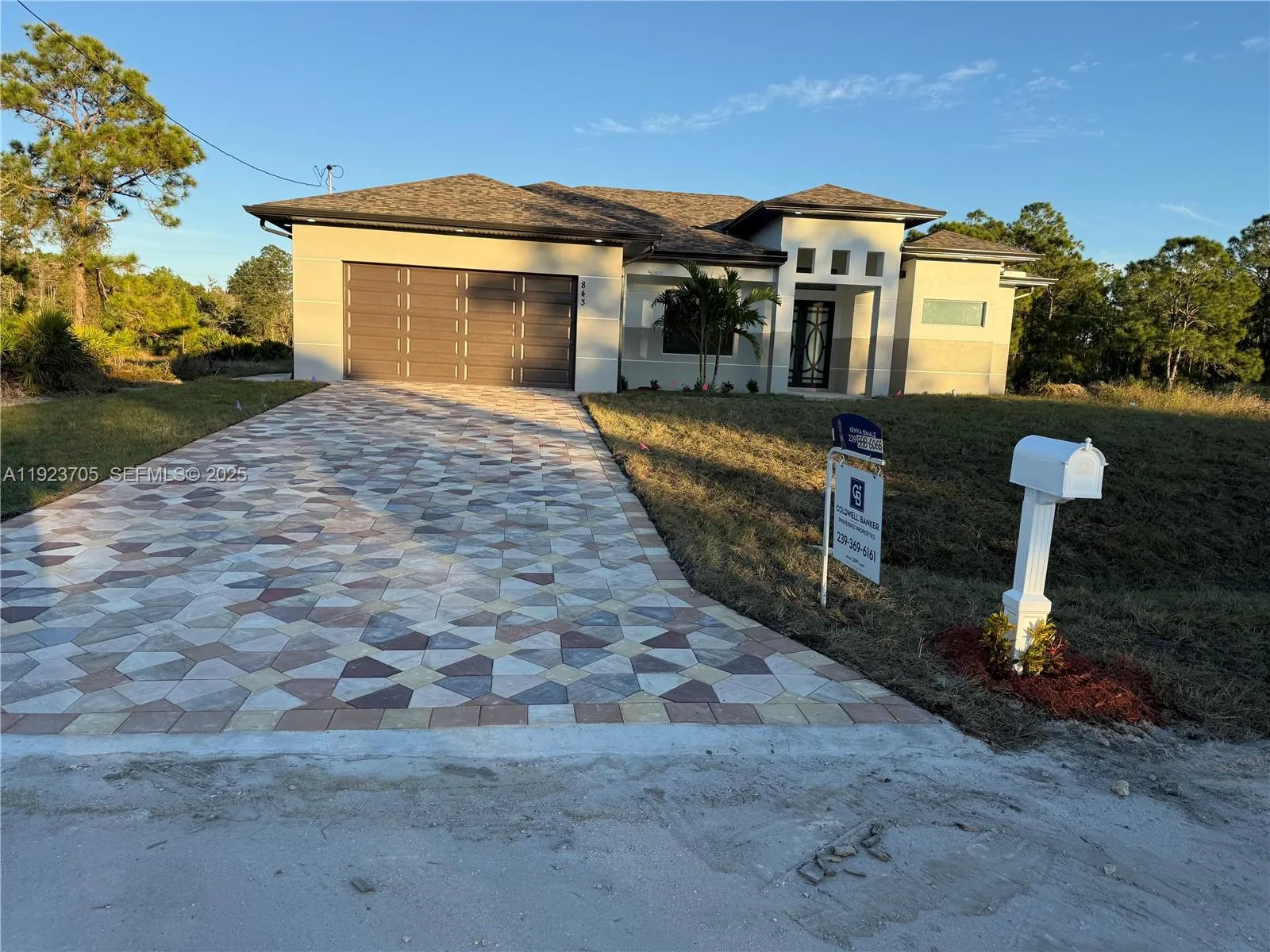 4 bedroom 2 bath for sale at 843 S Burns Ave S, Lehigh Acres FL 33974