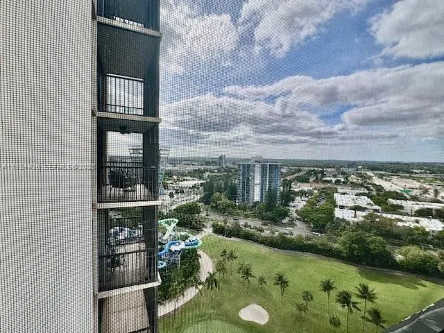 20335 W Country Club Dr # 2101, Aventura FL 33180