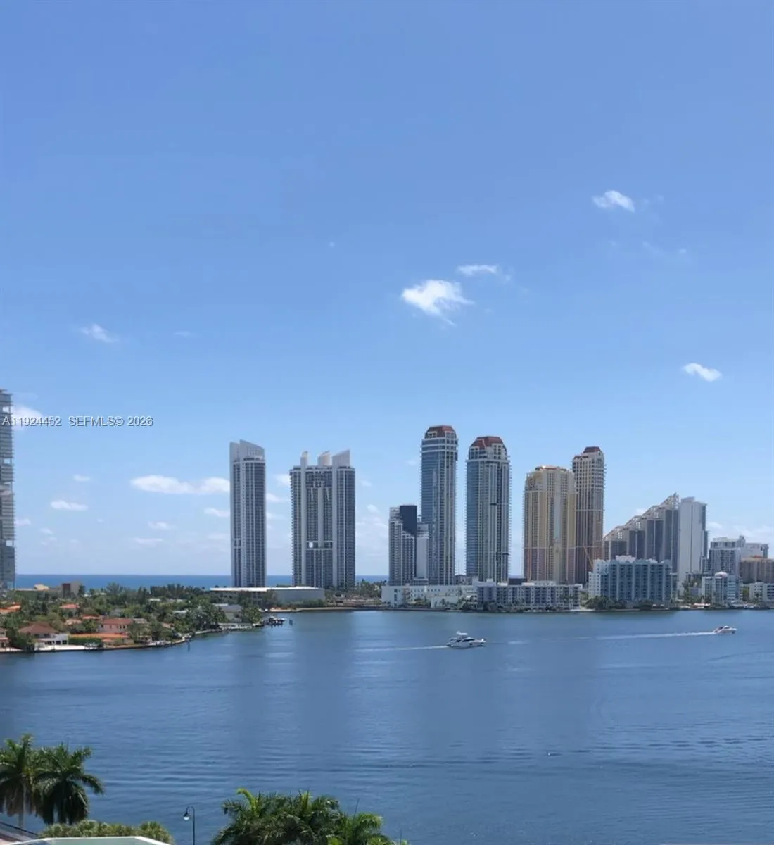 2 bedroom 2 bath for sale at 3530 Mystic Pointe Dr # 1212, Aventura FL 33180